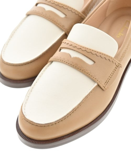 clarks รองเท้าออกงาน/รองเท้าไม่มีส้น