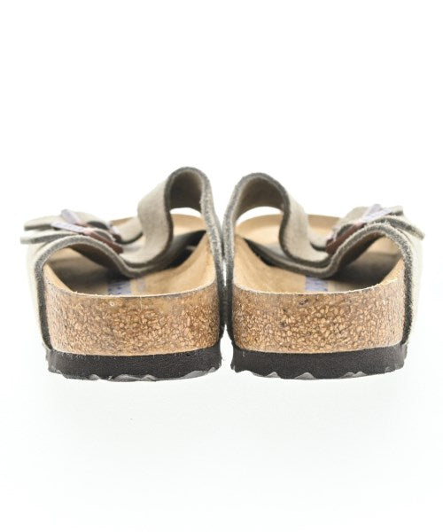 BIRKENSTOCK รองเท้าแตะ