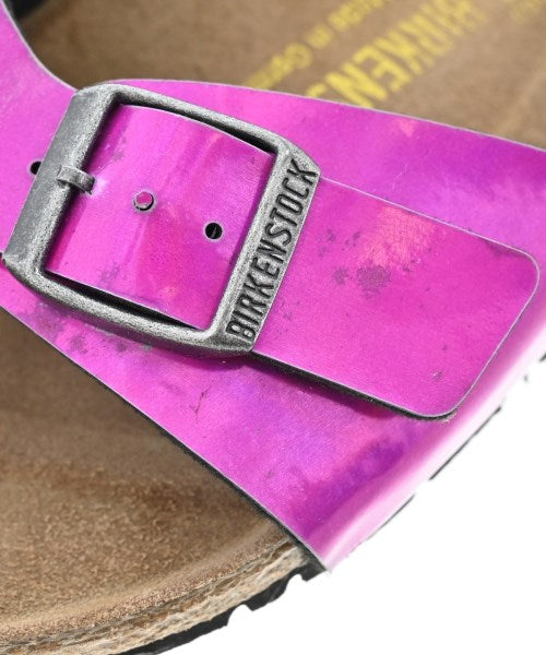 BIRKENSTOCK รองเท้าแตะ