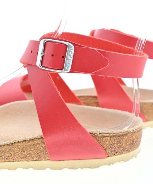 BIRKENSTOCK รองเท้าแตะ
