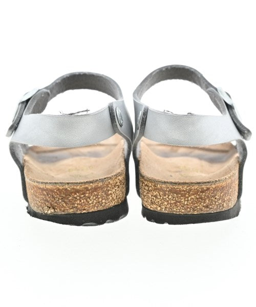 BIRKENSTOCK รองเท้าแตะ