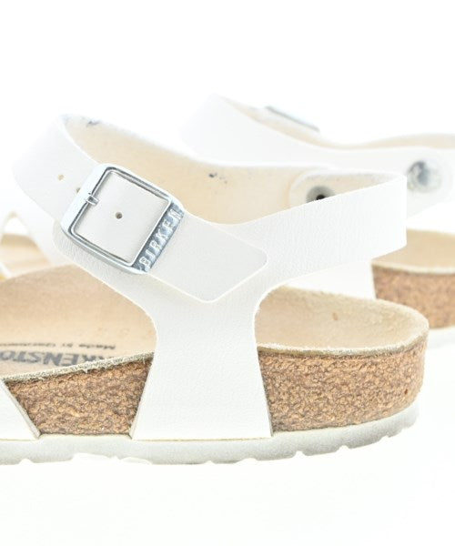 BIRKENSTOCK รองเท้าแตะ