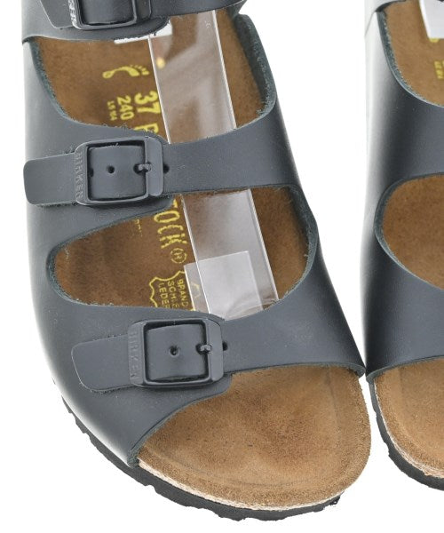 BIRKENSTOCK รองเท้าแตะ