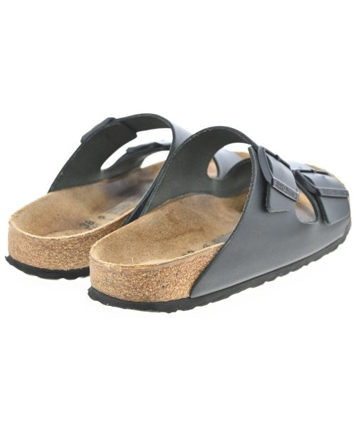 BIRKENSTOCK รองเท้าแตะ