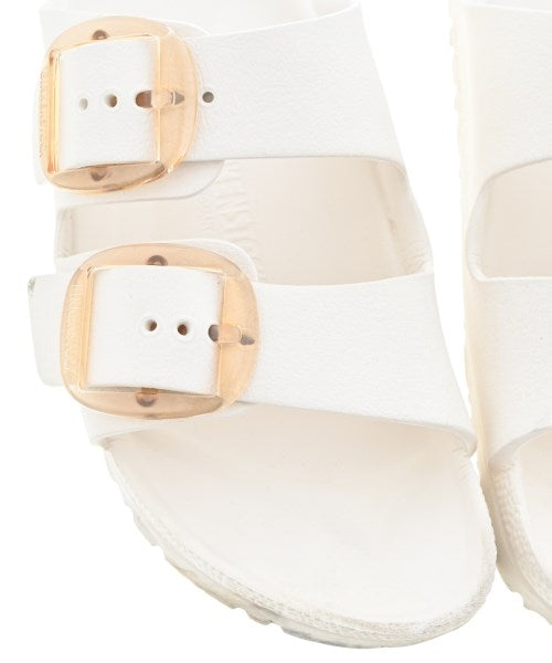 BIRKENSTOCK รองเท้าแตะ