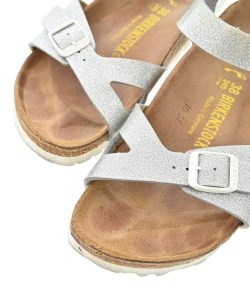 BIRKENSTOCK รองเท้าแตะ
