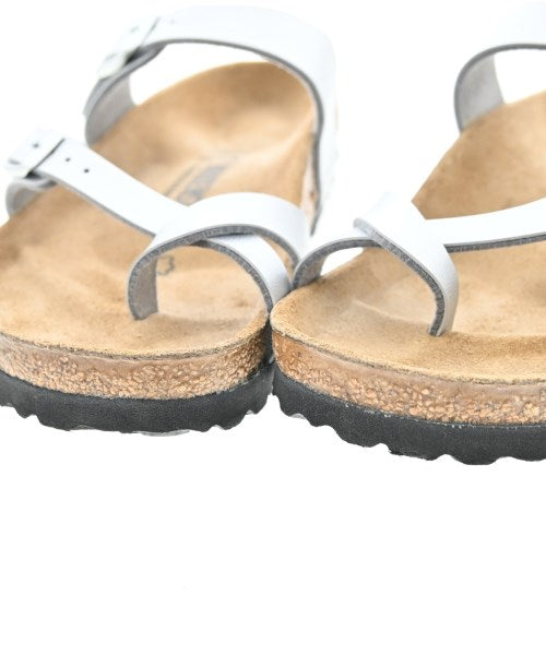 BIRKENSTOCK รองเท้าแตะ