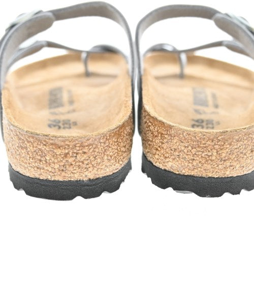 BIRKENSTOCK รองเท้าแตะ