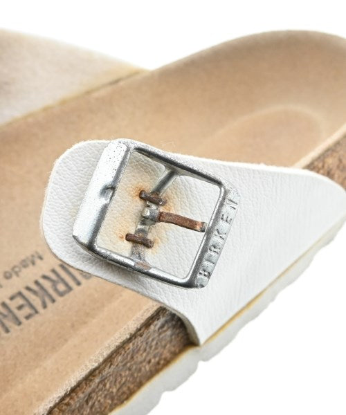 BIRKENSTOCK รองเท้าแตะ