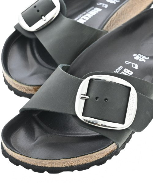 BIRKENSTOCK รองเท้าแตะ