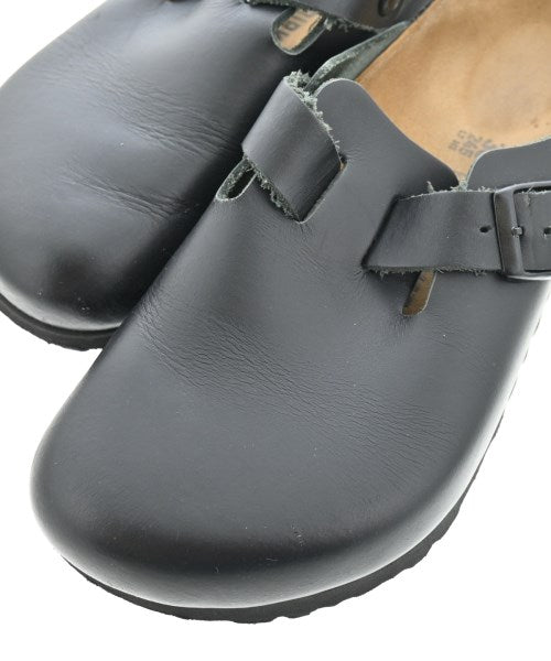 BIRKENSTOCK รองเท้าแตะ