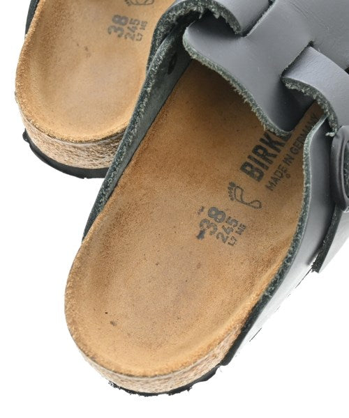 BIRKENSTOCK รองเท้าแตะ