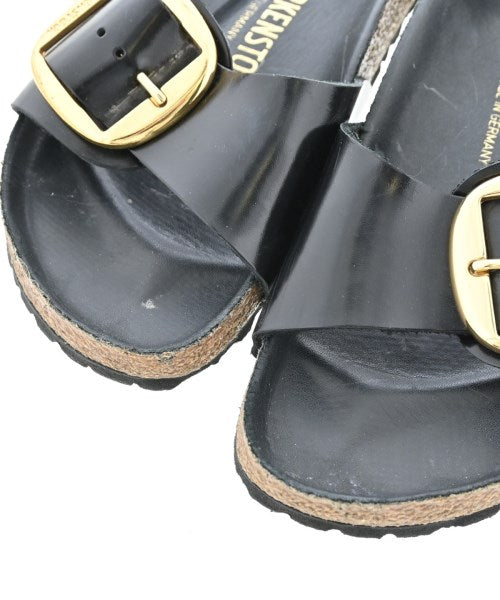 BIRKENSTOCK รองเท้าแตะ
