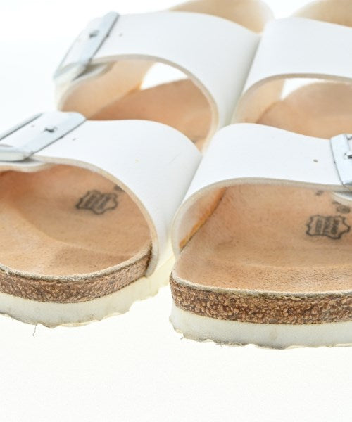 BIRKENSTOCK รองเท้าแตะ
