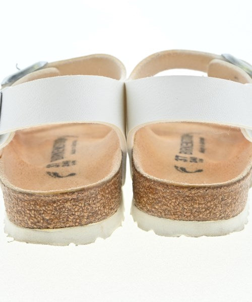 BIRKENSTOCK รองเท้าแตะ