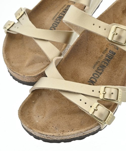 BIRKENSTOCK รองเท้าแตะ
