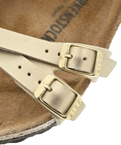 BIRKENSTOCK รองเท้าแตะ