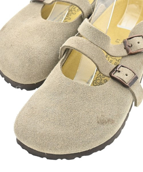 BIRKENSTOCK รองเท้าแตะ