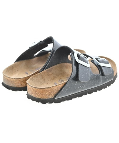BIRKENSTOCK รองเท้าแตะ