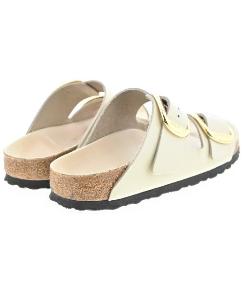 BIRKENSTOCK รองเท้าแตะ