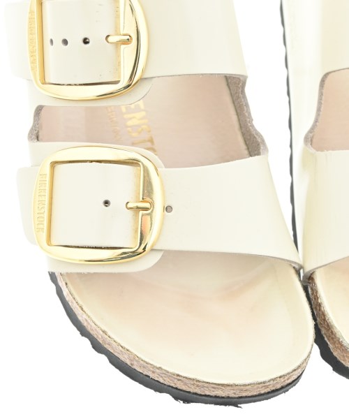 BIRKENSTOCK รองเท้าแตะ
