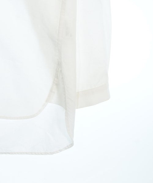 LACOSTE เสื้อลำลอง