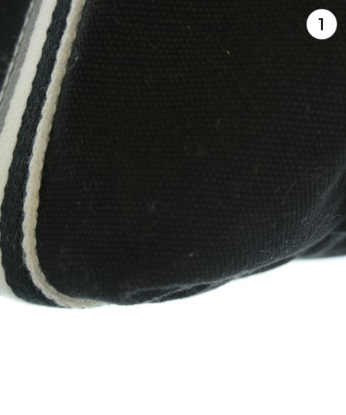 LACOSTE กระเป๋าถือขนาดใหญ่
