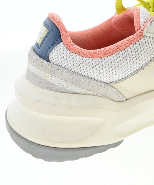 LACOSTE รองเท้าผ้าใบ