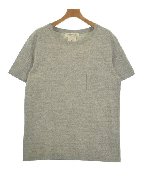 REMI RELIEF เสื้อยืด/เสื้อท็อปส์