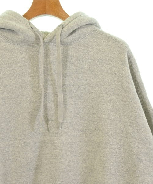 REMI RELIEF เสื้อฮู้ด