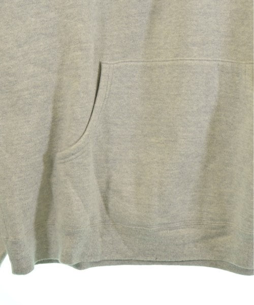 REMI RELIEF เสื้อฮู้ด