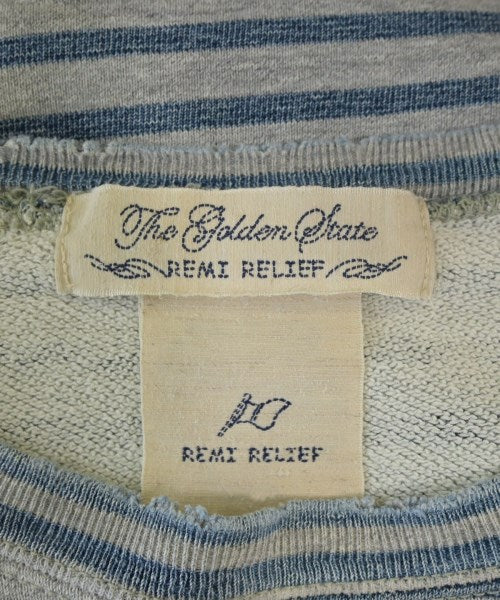 REMI RELIEF เสื้อสเวตเตอร์