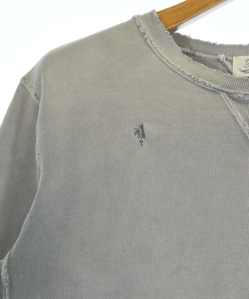 REMI RELIEF เสื้อสเวตเตอร์