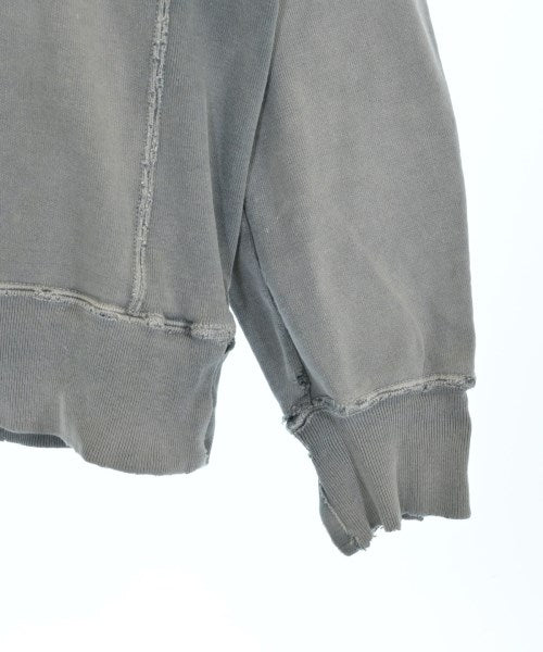 REMI RELIEF เสื้อสเวตเตอร์