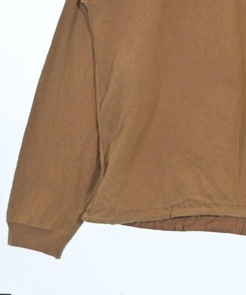 REMI RELIEF เสื้อยืด/เสื้อท็อปส์