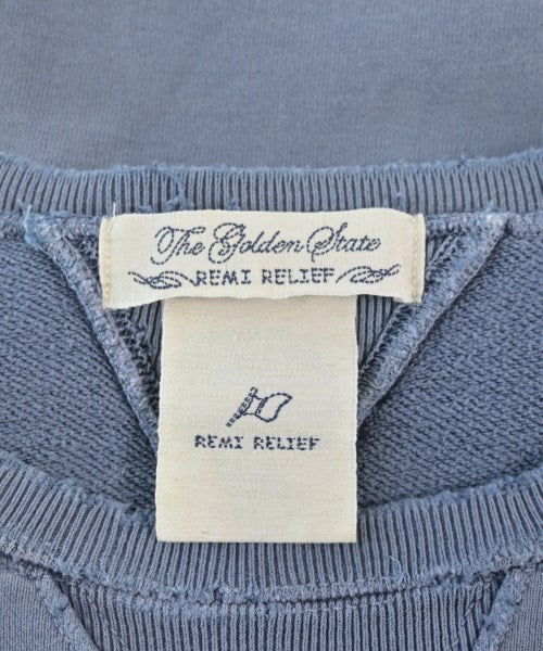 REMI RELIEF เสื้อสเวตเตอร์