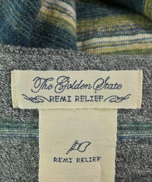 REMI RELIEF เสื้อยืด/เสื้อท็อปส์