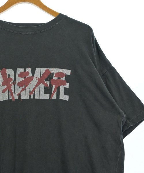 REMI RELIEF เสื้อยืด/เสื้อท็อปส์