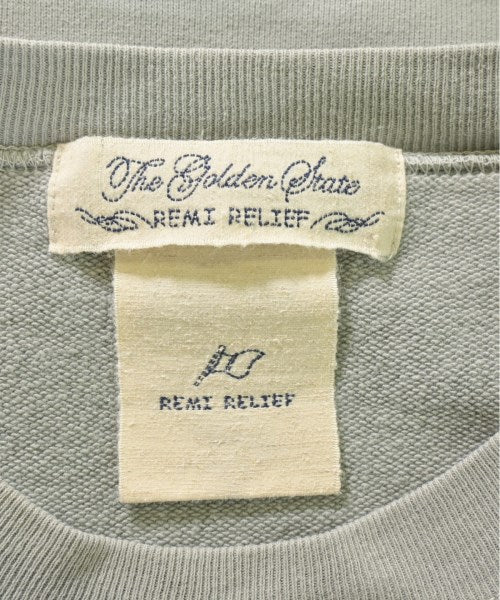 REMI RELIEF เสื้อสเวตเตอร์