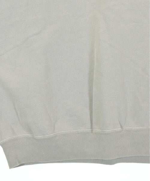 REMI RELIEF เสื้อสเวตเตอร์