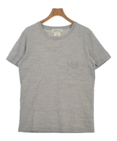REMI RELIEF เสื้อยืด/เสื้อท็อปส์