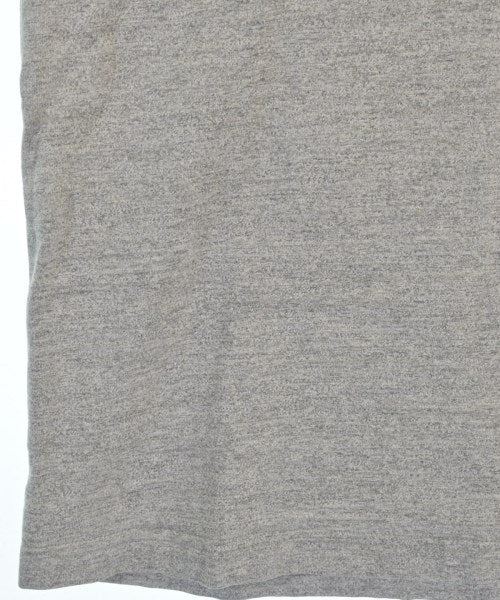 REMI RELIEF เสื้อยืด/เสื้อท็อปส์
