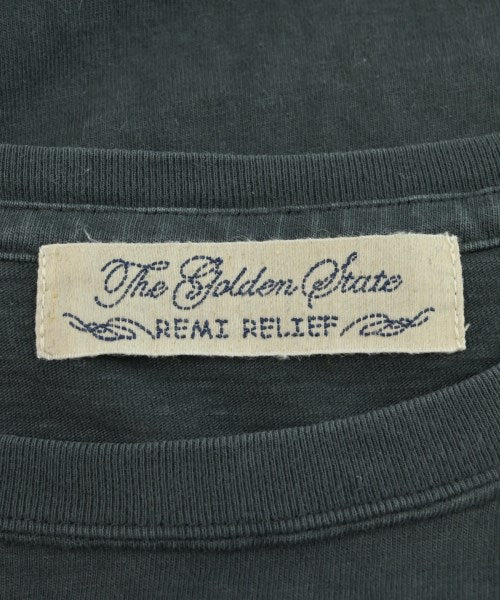 REMI RELIEF เสื้อยืด/เสื้อท็อปส์