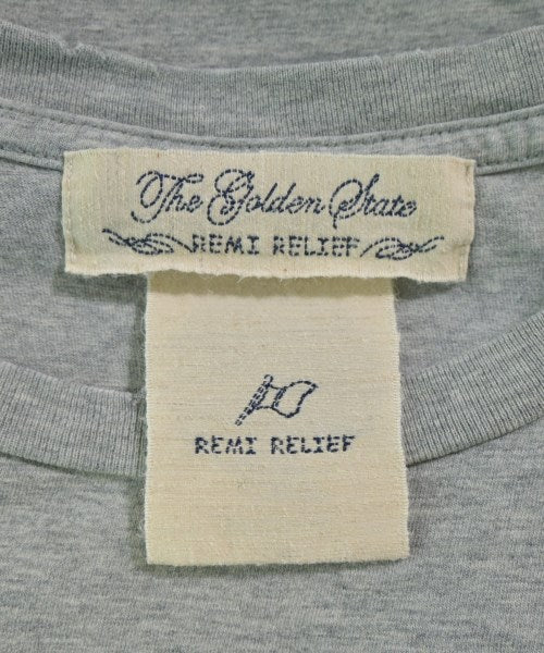 REMI RELIEF เสื้อยืด/เสื้อท็อปส์
