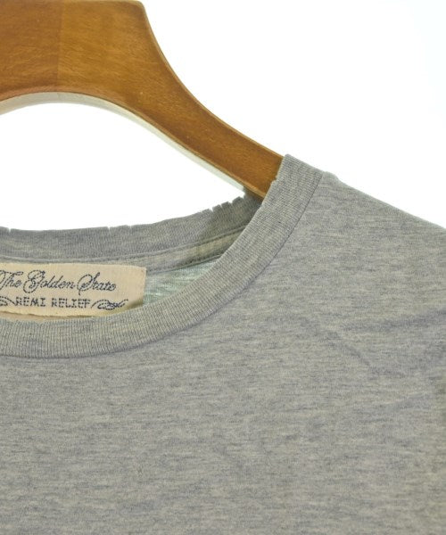 REMI RELIEF เสื้อยืด/เสื้อท็อปส์