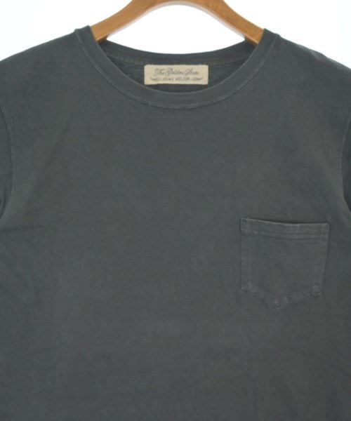 REMI RELIEF เสื้อยืด/เสื้อท็อปส์