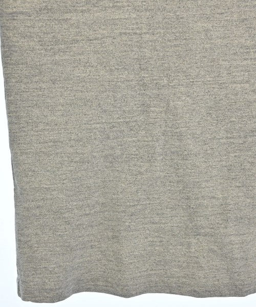 REMI RELIEF เสื้อยืด/เสื้อท็อปส์