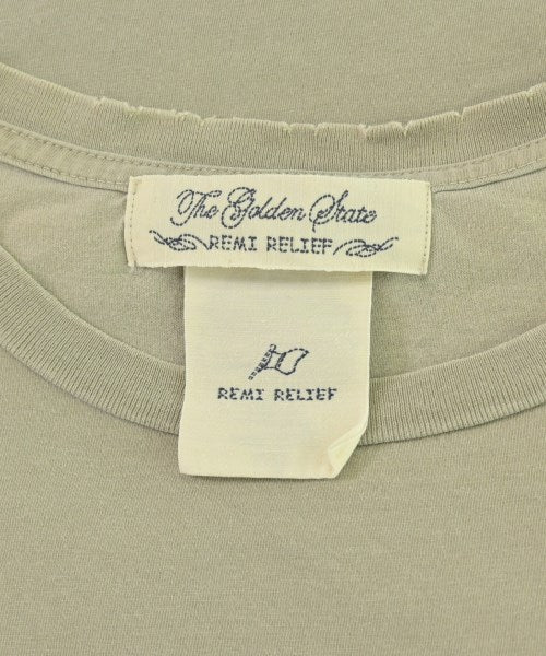 REMI RELIEF เสื้อยืด/เสื้อท็อปส์