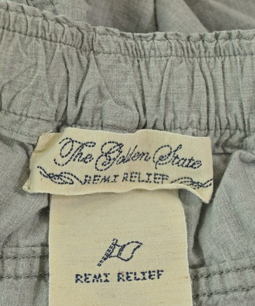 REMI RELIEF กางเกงขาสั้น
