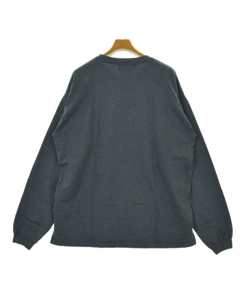 REMI RELIEF เสื้อยืด/เสื้อท็อปส์